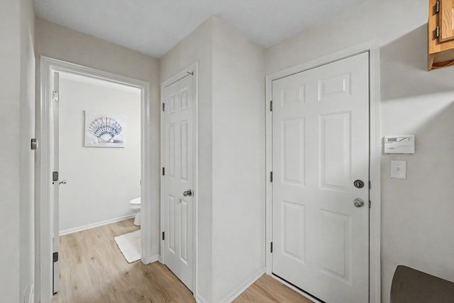 9405 Greenspire Drive 22, West Des Moines, IA 50266