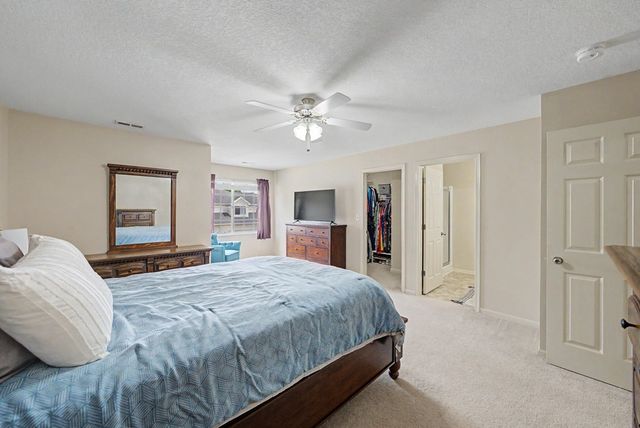 9405 Greenspire Drive 22, West Des Moines, IA 50266