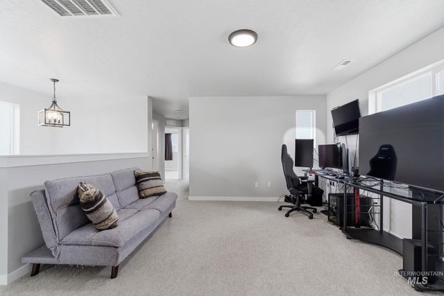 4174 N N Edessa Ave, Meridian, ID 83646