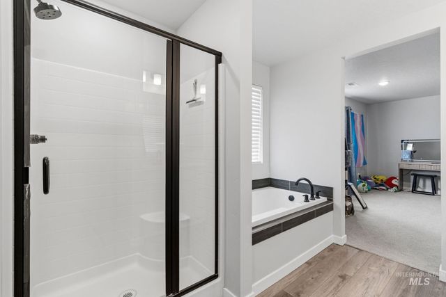 4174 N N Edessa Ave, Meridian, ID 83646