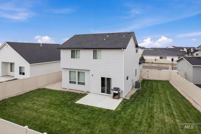 4174 N N Edessa Ave, Meridian, ID 83646