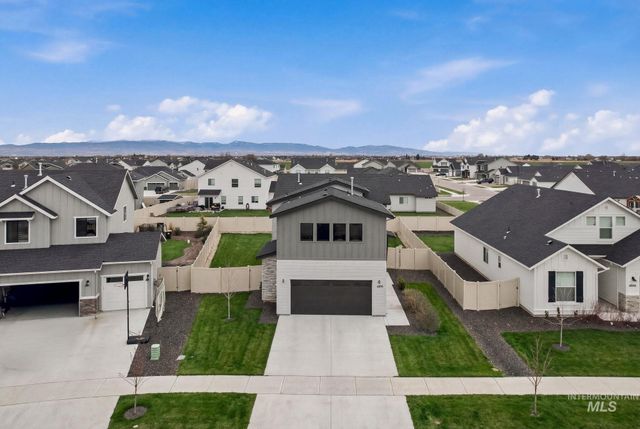 4174 N N Edessa Ave, Meridian, ID 83646