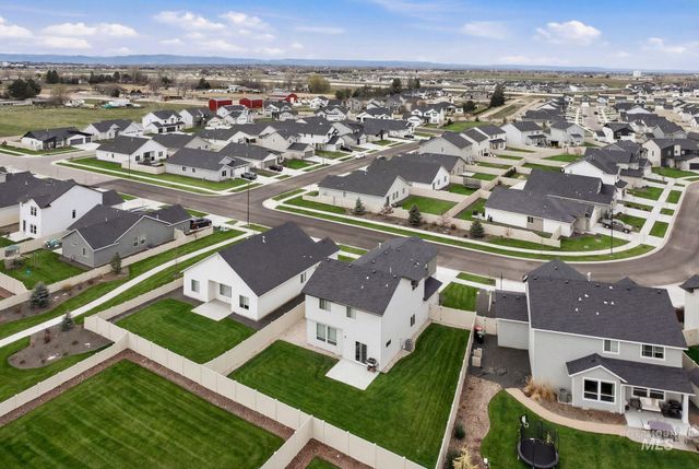 4174 N N Edessa Ave, Meridian, ID 83646