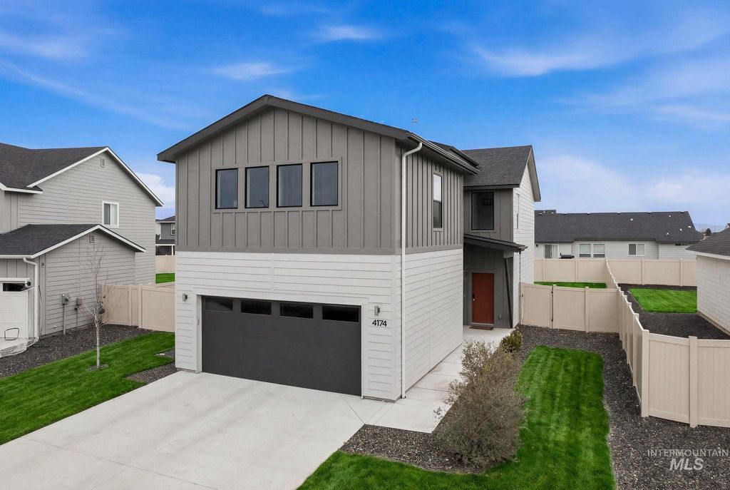 4174 N N Edessa Ave, Meridian, ID 83646