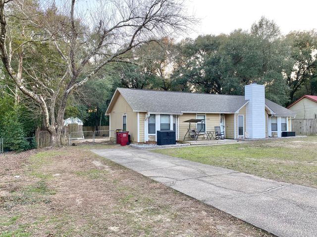 309 Springwood Circle, Crestview, FL 32536