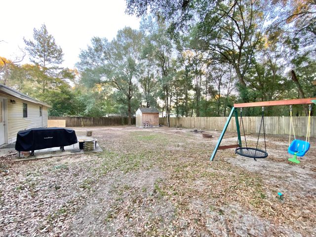 309 Springwood Circle, Crestview, FL 32536