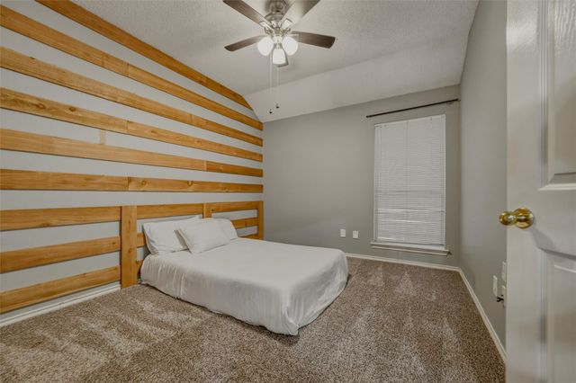 405 Deauville Drive, Fort Worth, TX 76108