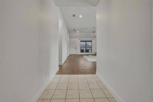 405 Deauville Drive, Fort Worth, TX 76108