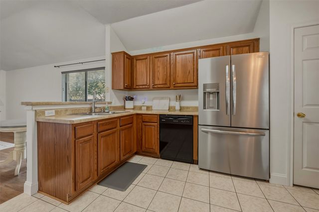 405 Deauville Drive, Fort Worth, TX 76108