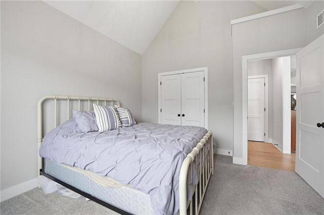 812 Foxglove Lane, Kearney, MO 64060