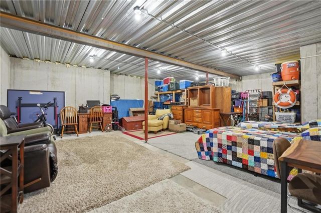 812 Foxglove Lane, Kearney, MO 64060