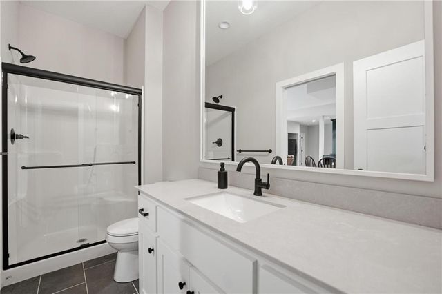 812 Foxglove Lane, Kearney, MO 64060