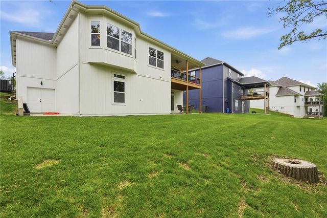 812 Foxglove Lane, Kearney, MO 64060