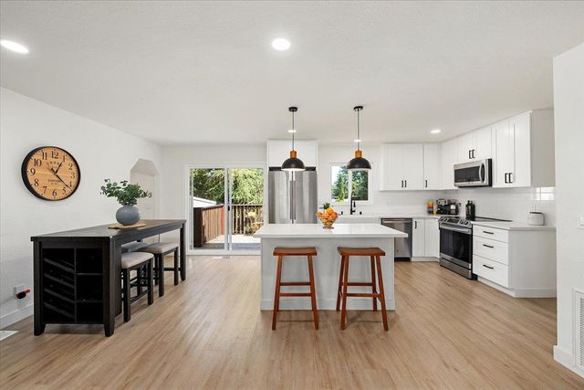 7617 Palisade Way, Fair Oaks, CA 95628