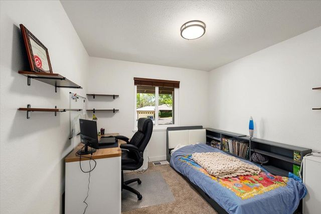 7617 Palisade Way, Fair Oaks, CA 95628