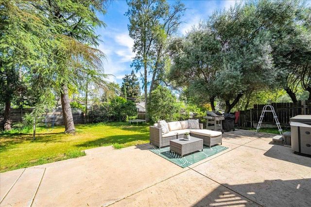 7617 Palisade Way, Fair Oaks, CA 95628