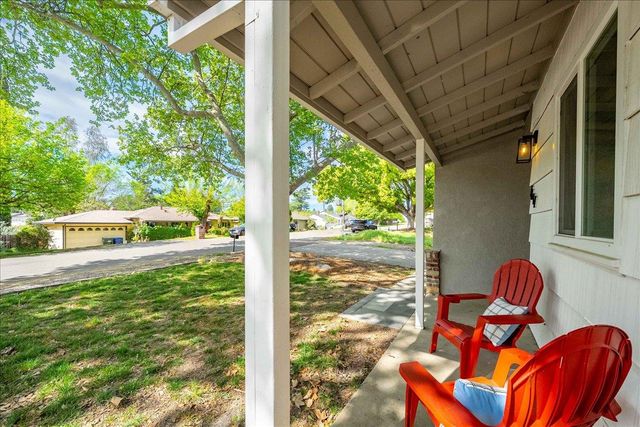 7617 Palisade Way, Fair Oaks, CA 95628