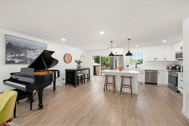 7617 Palisade Way, Fair Oaks, CA 95628