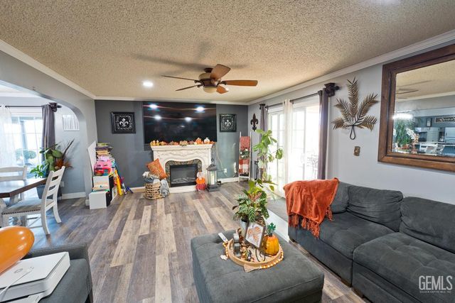 3309 Truman Avenue, Bakersfield, CA 93309