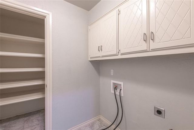 1321 Kelly Park Road, Edmond, OK 73003