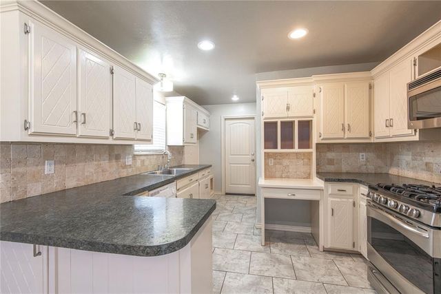 1321 Kelly Park Road, Edmond, OK 73003
