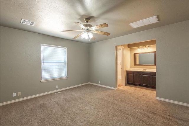 1321 Kelly Park Road, Edmond, OK 73003