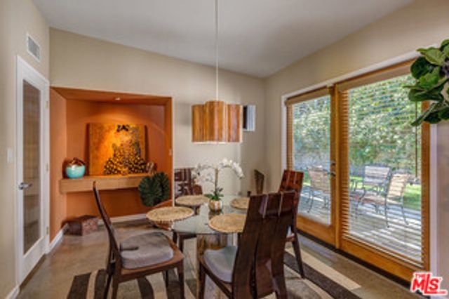 1521 E Via Roberto Miguel, Palm Springs, CA 92262