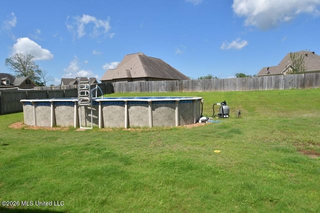 4713 Bakersfield Drive, Nesbit, MS 38651