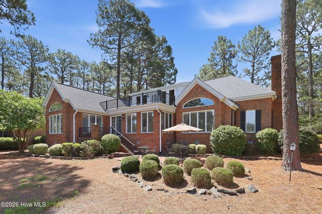 175 Baltusrol Lane, Pinehurst, NC 28374