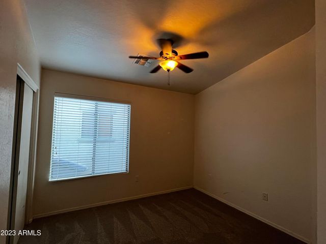 2250 E Deer Valley Road Unit 21, Phoenix, AZ 85024