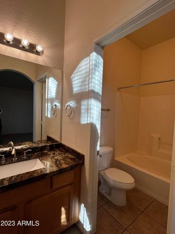 2250 E Deer Valley Road Unit 21, Phoenix, AZ 85024