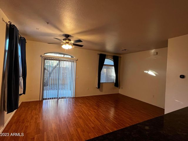 2250 E Deer Valley Road Unit 21, Phoenix, AZ 85024