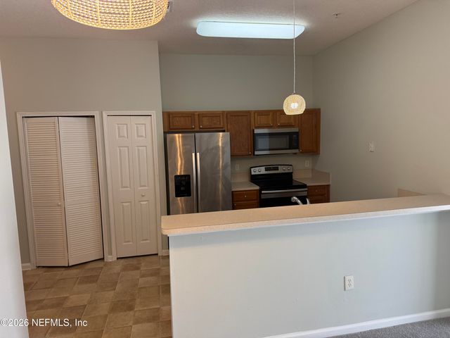 7920 MERRILL Road 403, Jacksonville, FL 32277