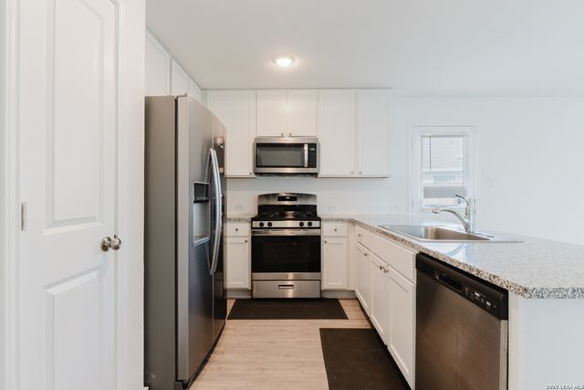 223 PRESIDIO PL, San Antonio, TX 78220