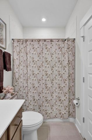 472 Rowley Lane, Summerville, SC 29486