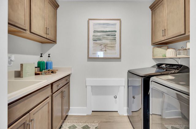 472 Rowley Lane, Summerville, SC 29486