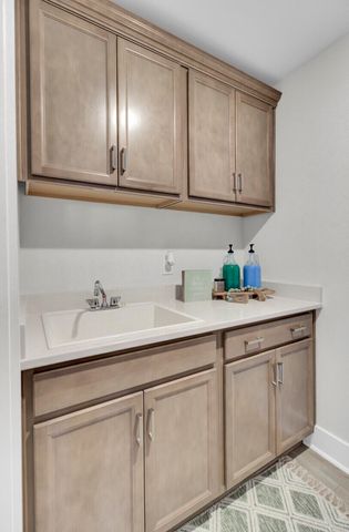 472 Rowley Lane, Summerville, SC 29486