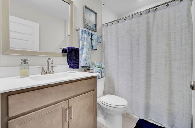 472 Rowley Lane, Summerville, SC 29486