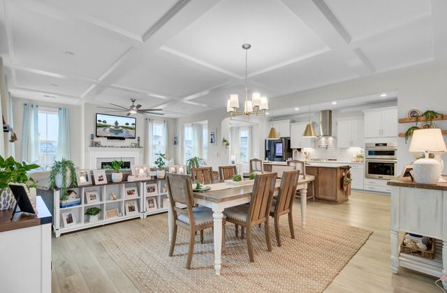 472 Rowley Lane, Summerville, SC 29486