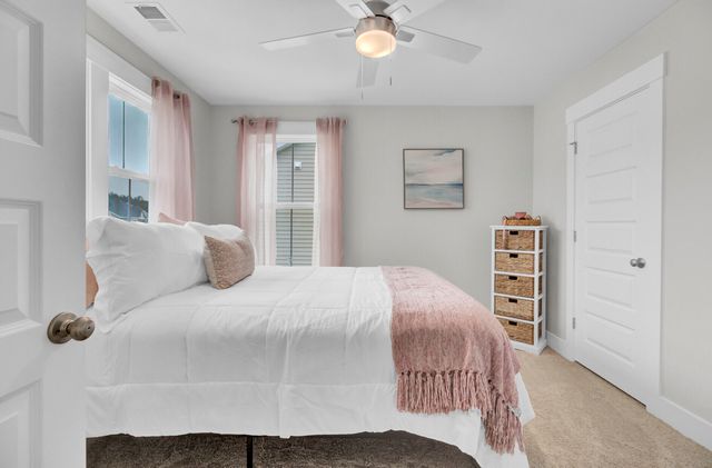 472 Rowley Lane, Summerville, SC 29486