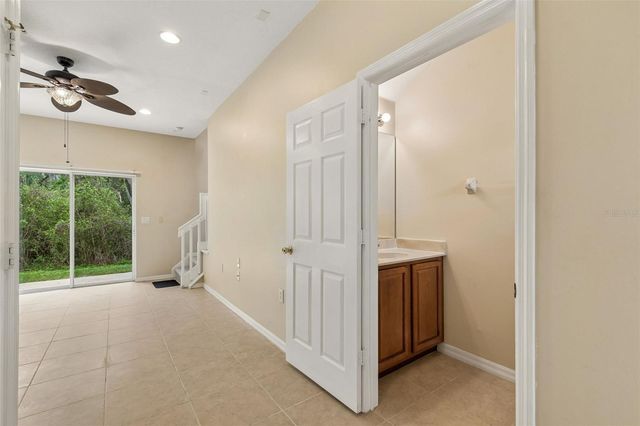 20112 INDIAN ROSEWOOD DRIVE, Tampa, FL 33647