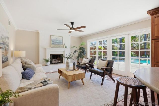 10325 Avenida Magnifica, San Diego, CA 92131