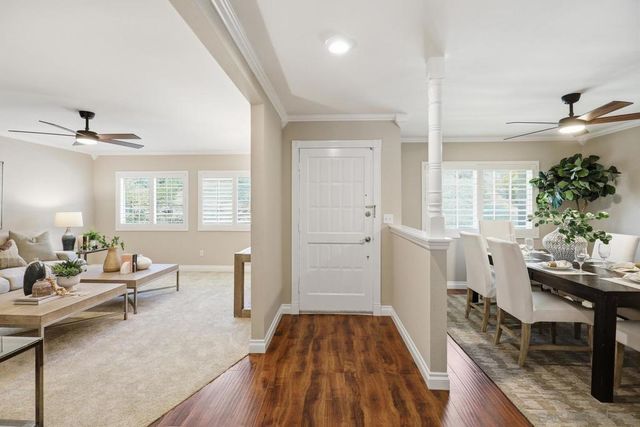 10325 Avenida Magnifica, San Diego, CA 92131