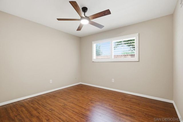 10325 Avenida Magnifica, San Diego, CA 92131