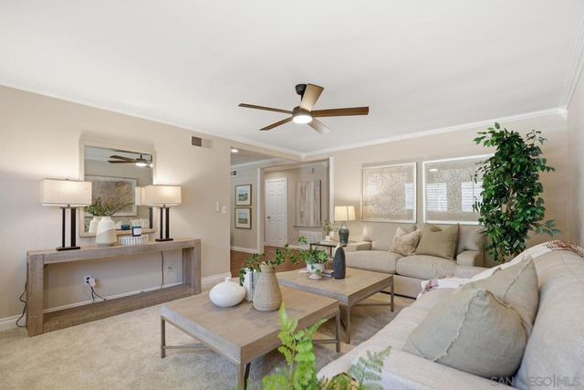 10325 Avenida Magnifica, San Diego, CA 92131