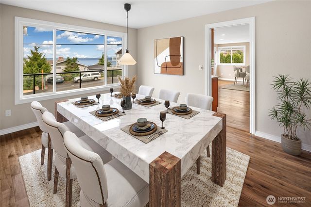 955 2nd Street, Mukilteo, WA 98275