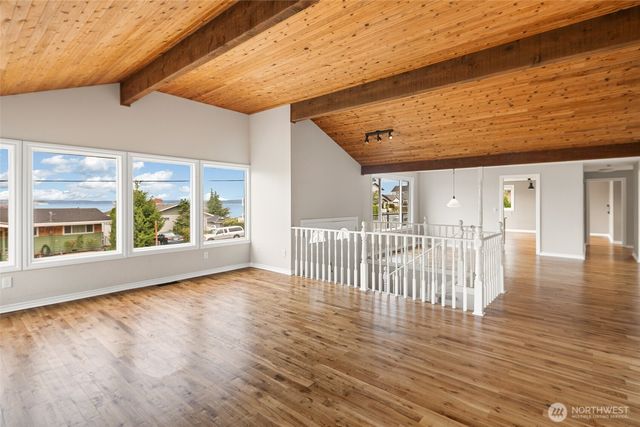 955 2nd Street, Mukilteo, WA 98275