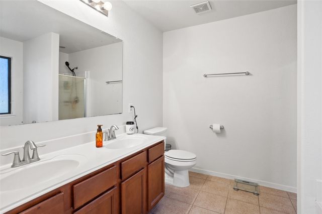 9219 Summer Valley Lane, Richmond, TX 77407