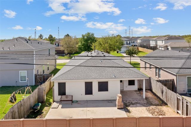 9219 Summer Valley Lane, Richmond, TX 77407