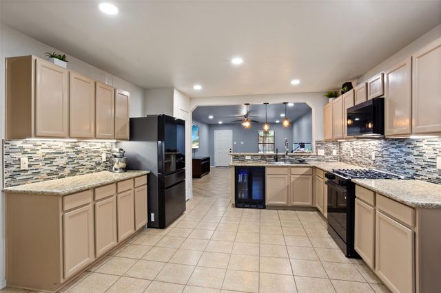 9219 Summer Valley Lane, Richmond, TX 77407